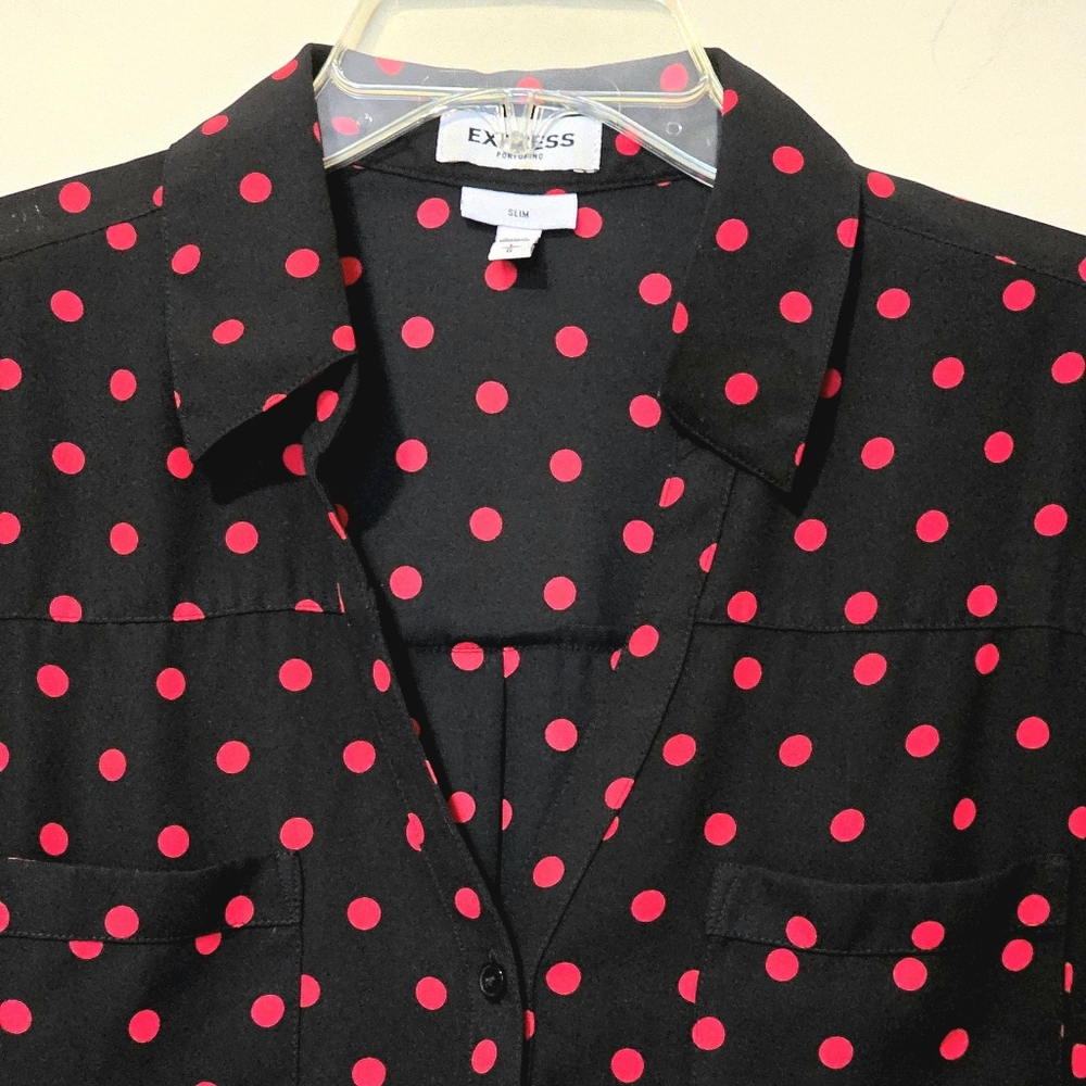 Express Black Red Polka Dot Slim Fit LP Blouse Roll Tab Large Petite